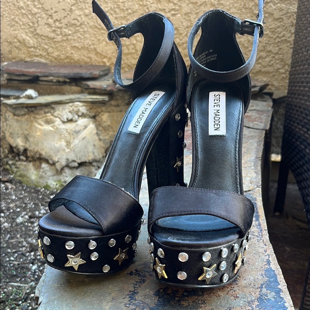 Steve Madden Black Star-Studded Women's Heels